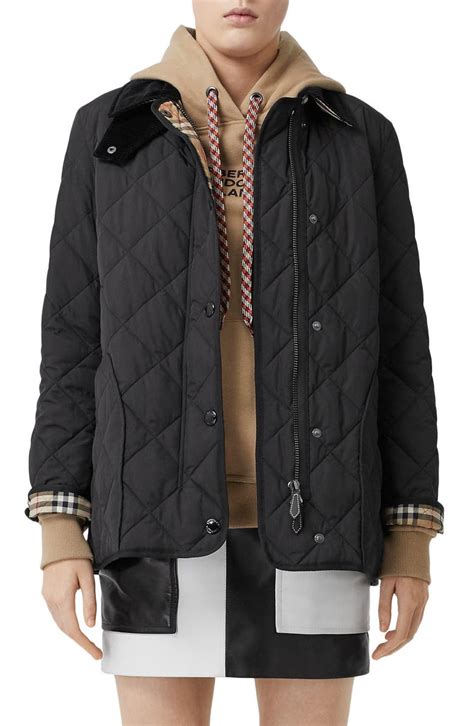 Quilted Thermoregulated Barn Jacket in Black 